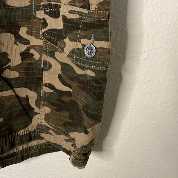 Tony Hawk shorts Men’s camo camouflage cargo rip stop fabric size 33 Inseam 11” - Picture 3 of 9